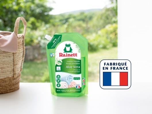 Logo indicating that the product is made in France with the French flag